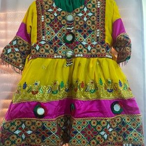 Pakistani Girls Outfit